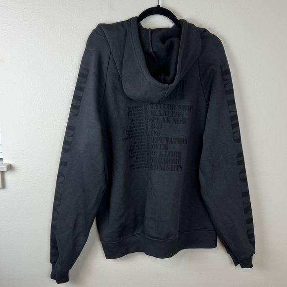 Taylor Swift The Eras Tour Hoodie 2023-2024 Official Concert Merch - Picture 4 of 5